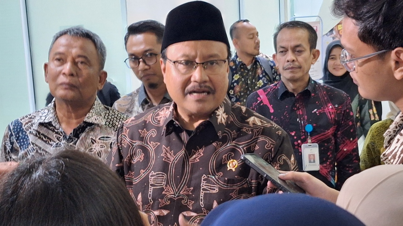 Waduh! Gus Ipul Sebut 45 Persen Bansos Tak Tepat Sasaran