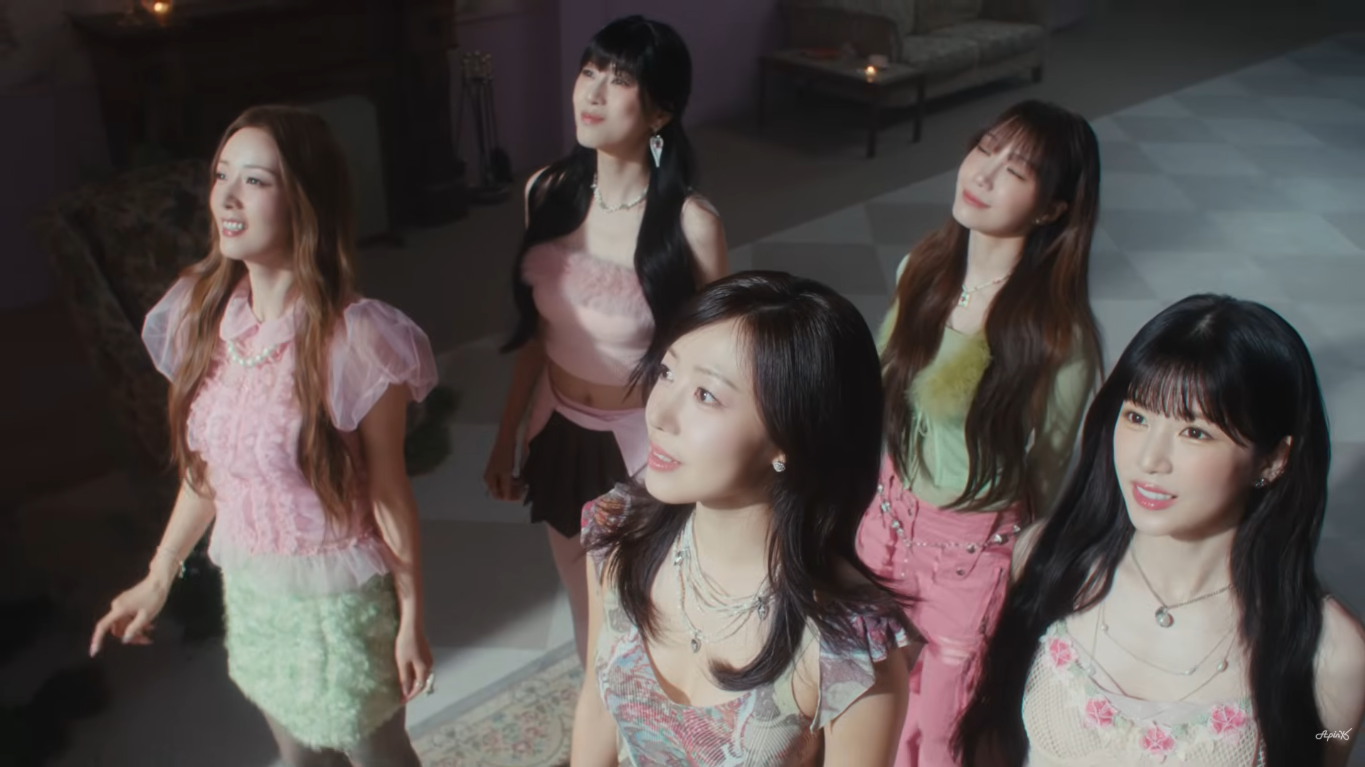 Lirik Dan Terjemahan Lagu Love Me More Milik Apink, Comeback Elegan dengan Nuansa Retro Modern