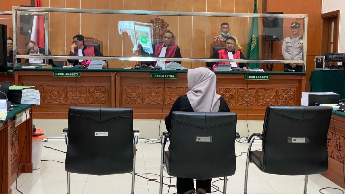 Ahli Hukum Pidana Universitas Indonesia di Sidang Teddy Minahasa: Dakwaan Tak Cermat, Bisa Batal Demi Hukum, Maksudnya?