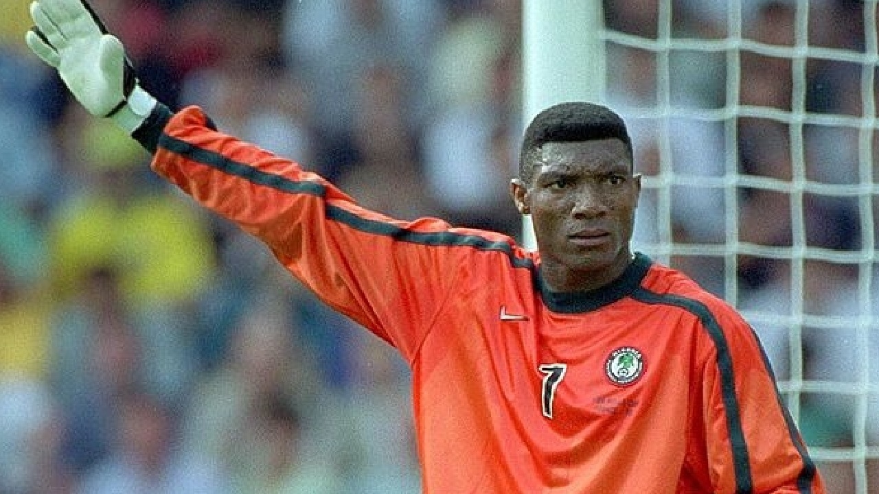 Peter Rufai Meninggal Dunia, Nigeria Berduka Kehilangan Legenda Kiper Super Eagles