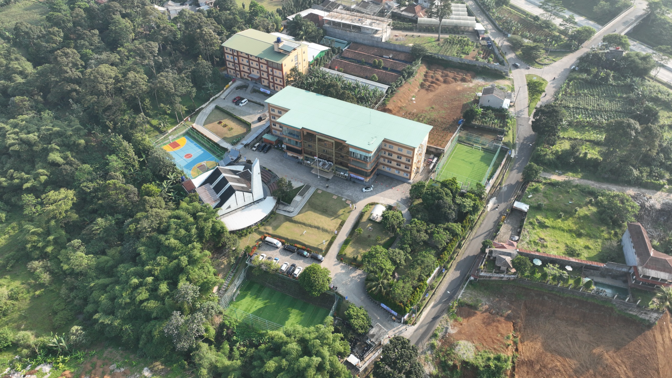 Ada IELTS, SAT, dan Proyek Kolaboratif: Beginilah Wajah Sekolah Garuda Inisiasi Prabowo