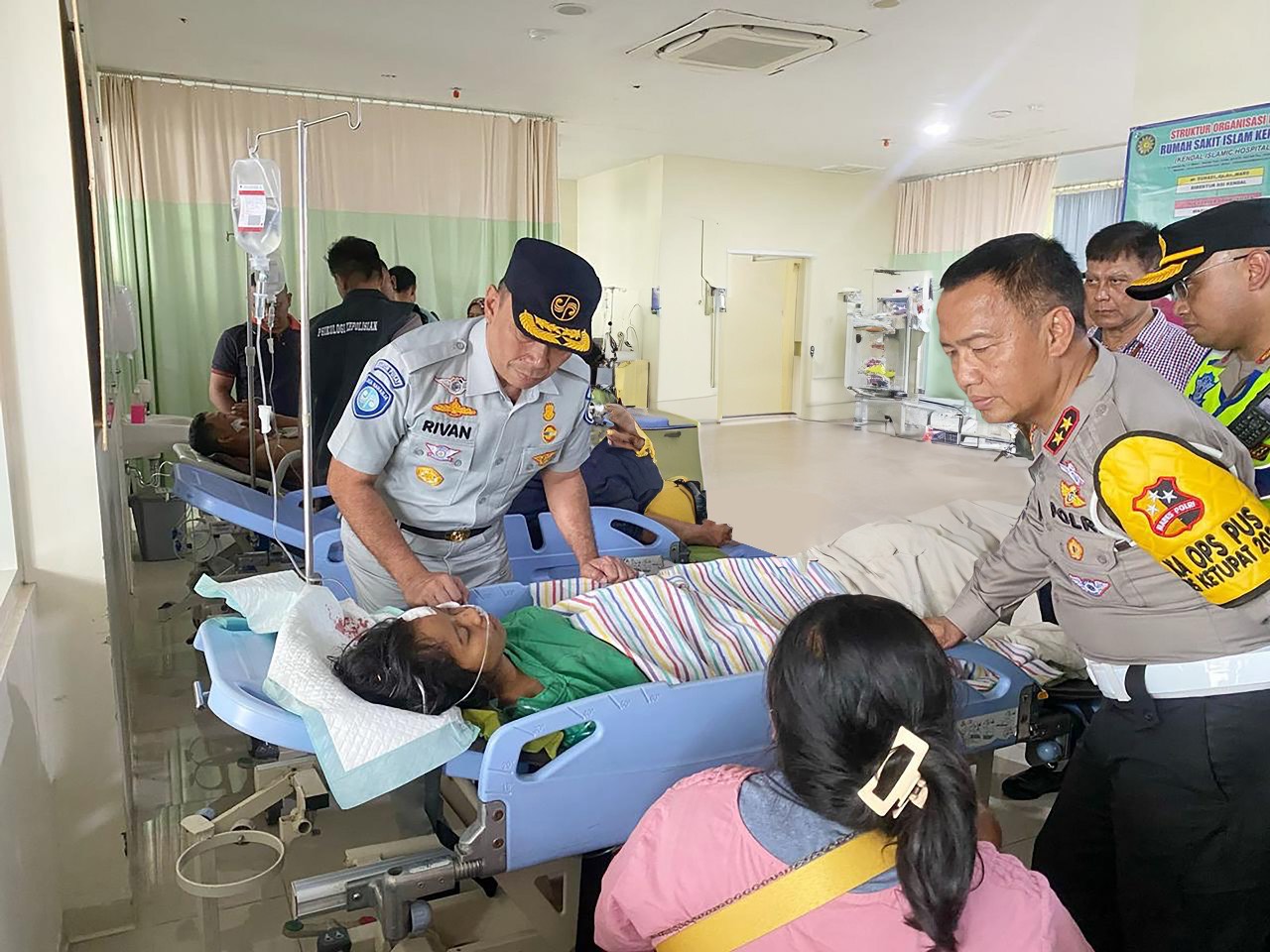 Jasa Raharja Beri Santunan Rp50 Juta Bagi Korban Meninggal Kecelakaan di Tol Batang-Semarang