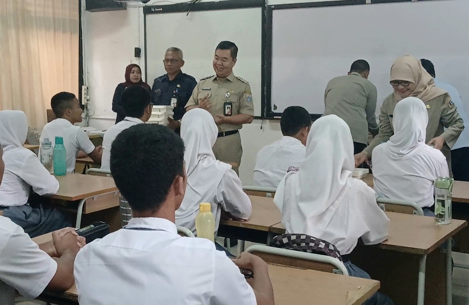 Teguh Setyabudi Bakal Ajak Prabowo Uji Coba Makan Bergizi Gratis di Sekolah