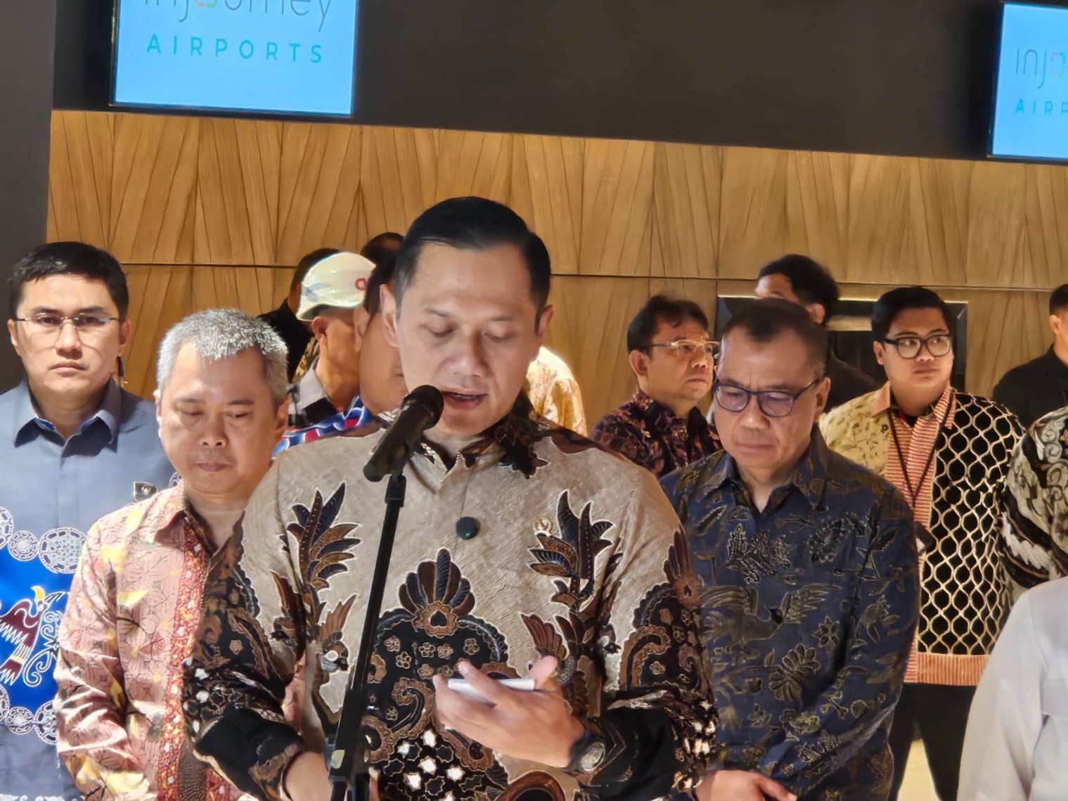 Menko AHY Minta Owner Kendaraan ODOL Patuhi Aturan Demi Keselamatan