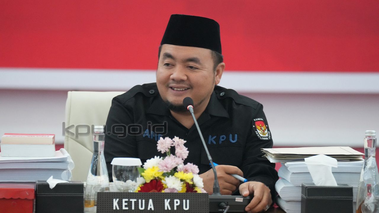Dokumen Capres-Cawapres Dirahasiakan, KPU Bantah Lindungi Jokowi dan Gibran dari Isu Ijazah Palsu