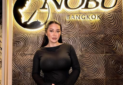 Sosok Annie Areeya, Wanita Seksi yang Viral karena Liburan dengan Aisar Khaled di Thailand