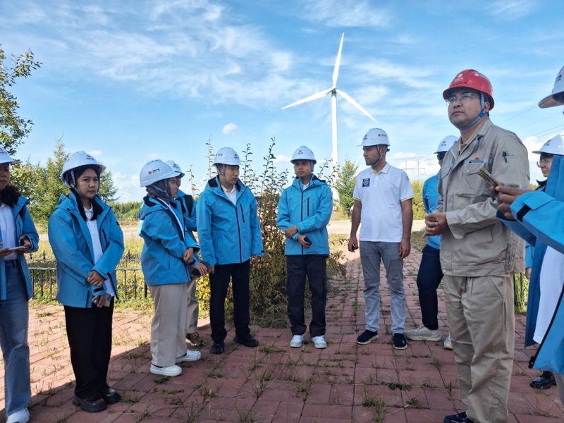 Harian Disway di China International Press Communication Center (CIPCC) (25): Lumbung Angin di Padang Elok