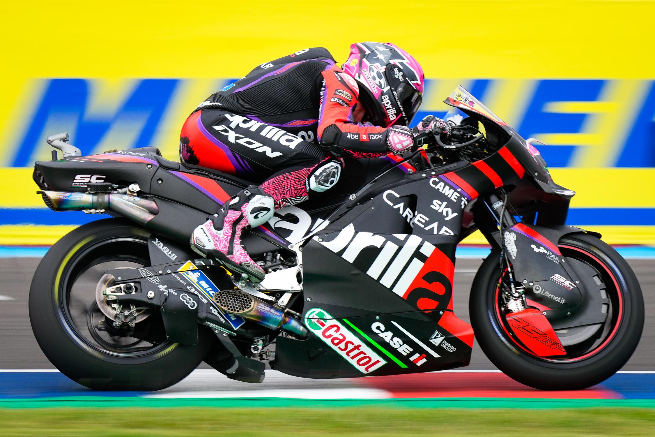 MotoGP 2023: Aleix Espargaro Keluhkan Aspal Termas de Rio Hondo Licin, 'Meluncur Seperti Es'