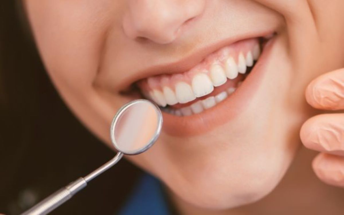 Dari Anak hingga Lansia, Begini Cara Menjaga Kesehatan Gigi di Setiap Tahap Usia