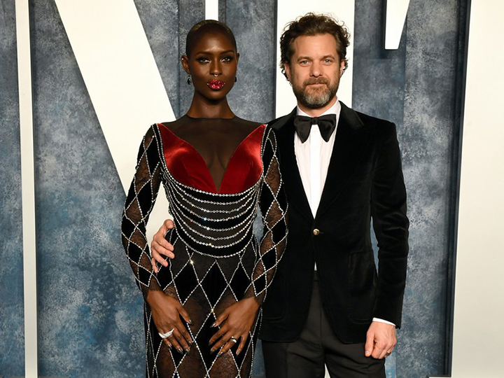 Jodie Turner-Smith dan Joshua Jackson Berpisah setelah 3 Tahun