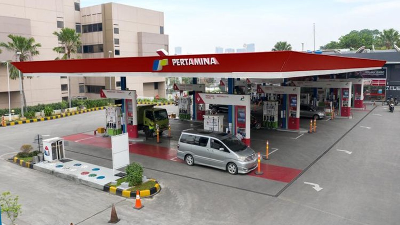 Harga BBM Pertamina TURUN Hari Ini di SPBU se-Indonesia, Berlaku 23 Juni 2025