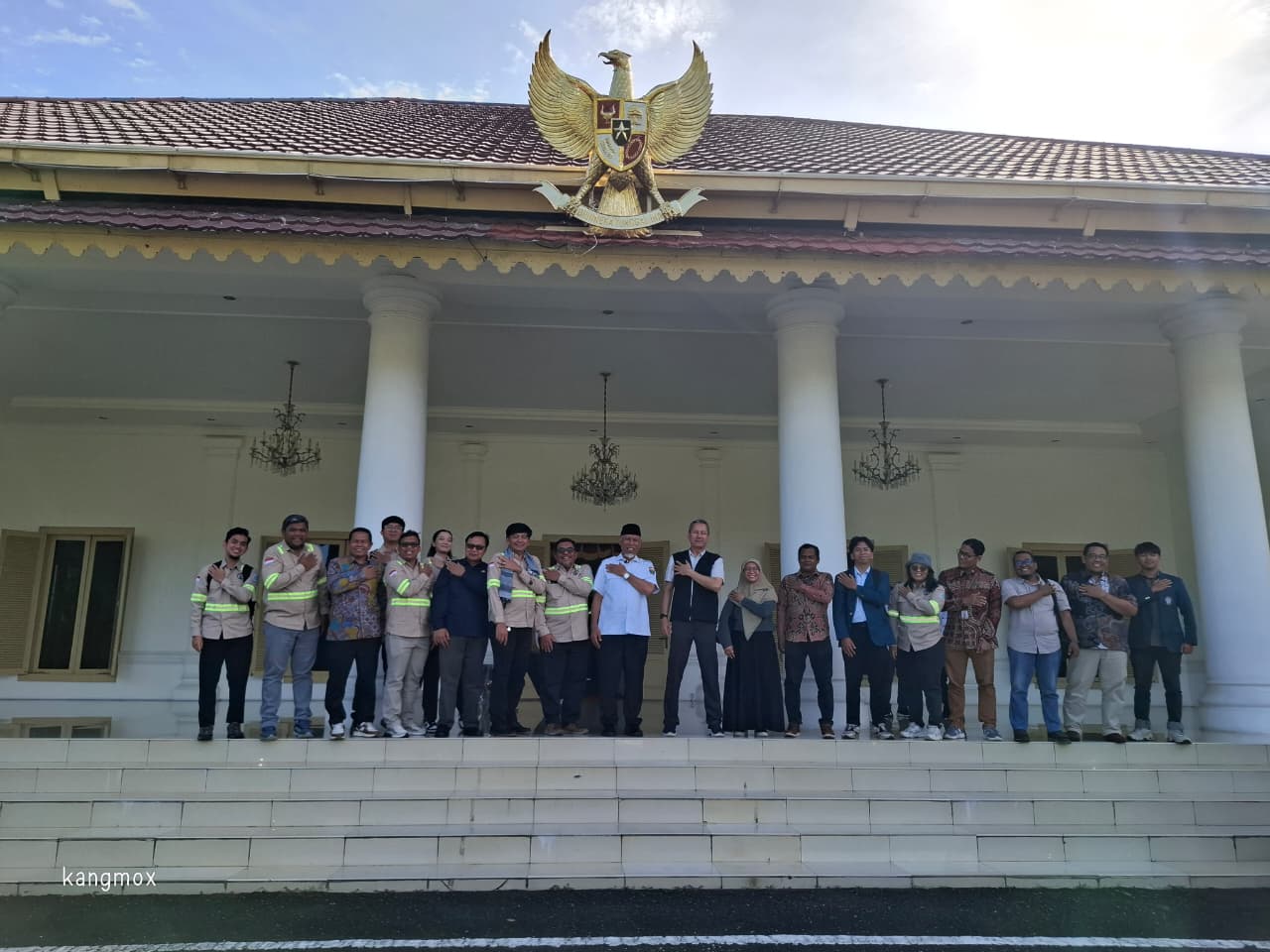 Sinergi UI, PNP, dan UNDIP Laporkan Respons Bencana Tanah Datar kepada Gubernur Sumbar