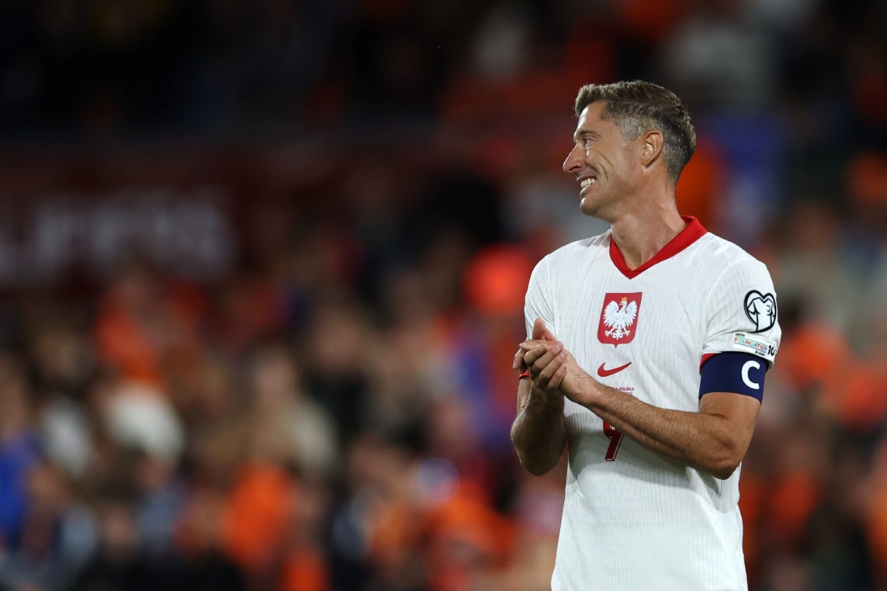 Robert Lewandowski Bangkit di Timnas Polandia, Kode Keras untuk Hansi Flick