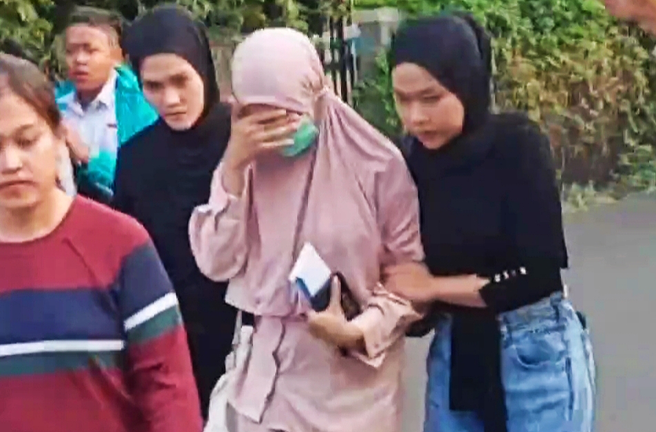 Kondisi Cut Intan Nabila Usai Alami KDRT, Didampingi Polres Bogor Jalani Visum dan Siap Laporkan Suami!