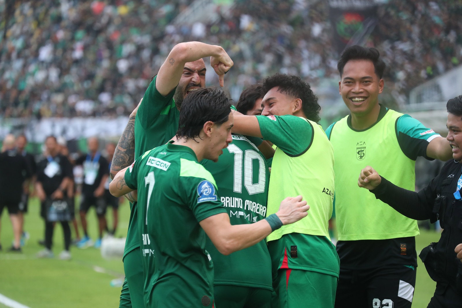 Persebaya vs Persik 5-0, Misi Happy Ending Bajol Ijo di GBT Sukses