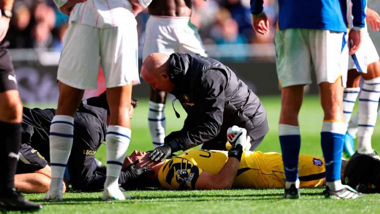 Emi Martinez Tak Sadarkan Diri Saat Lawan Everton, Begini Kondisinya