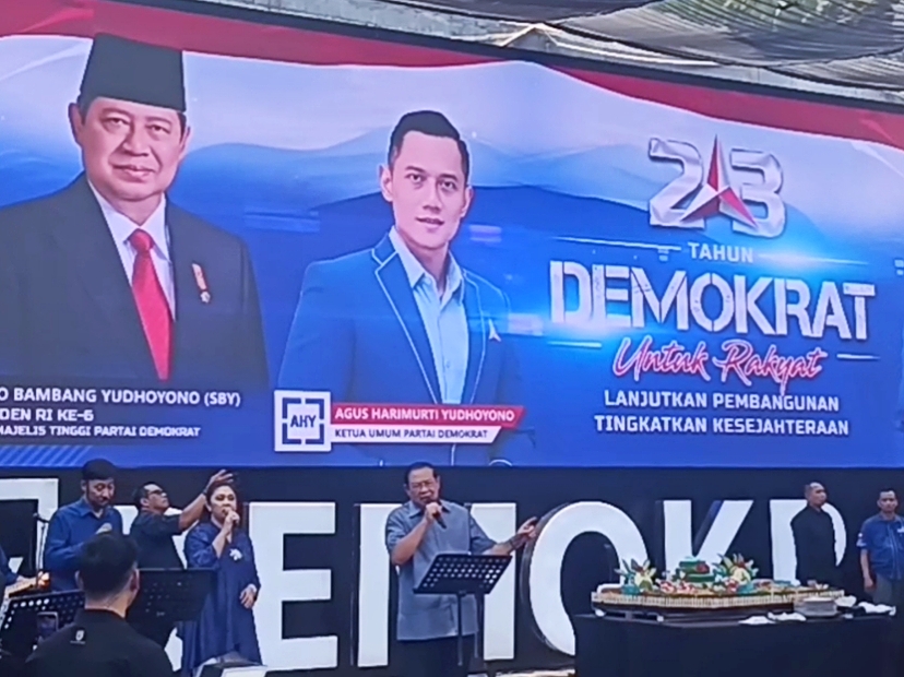 Pemanasan Sebelum Manggung di Pestapora, SBY Jajal Lagu Yellow di HUT ke-23 Demokrat