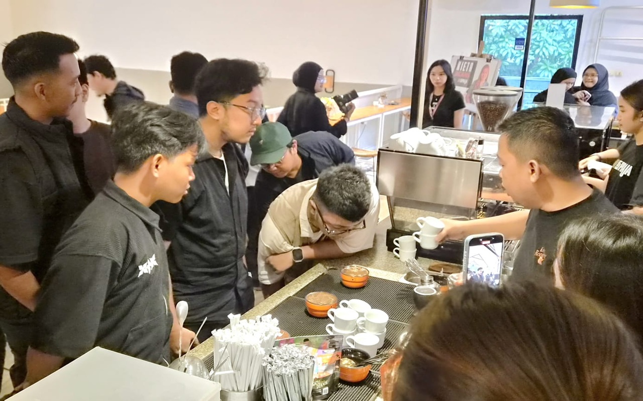 Kopi, Cerita, dan Peluang Usaha