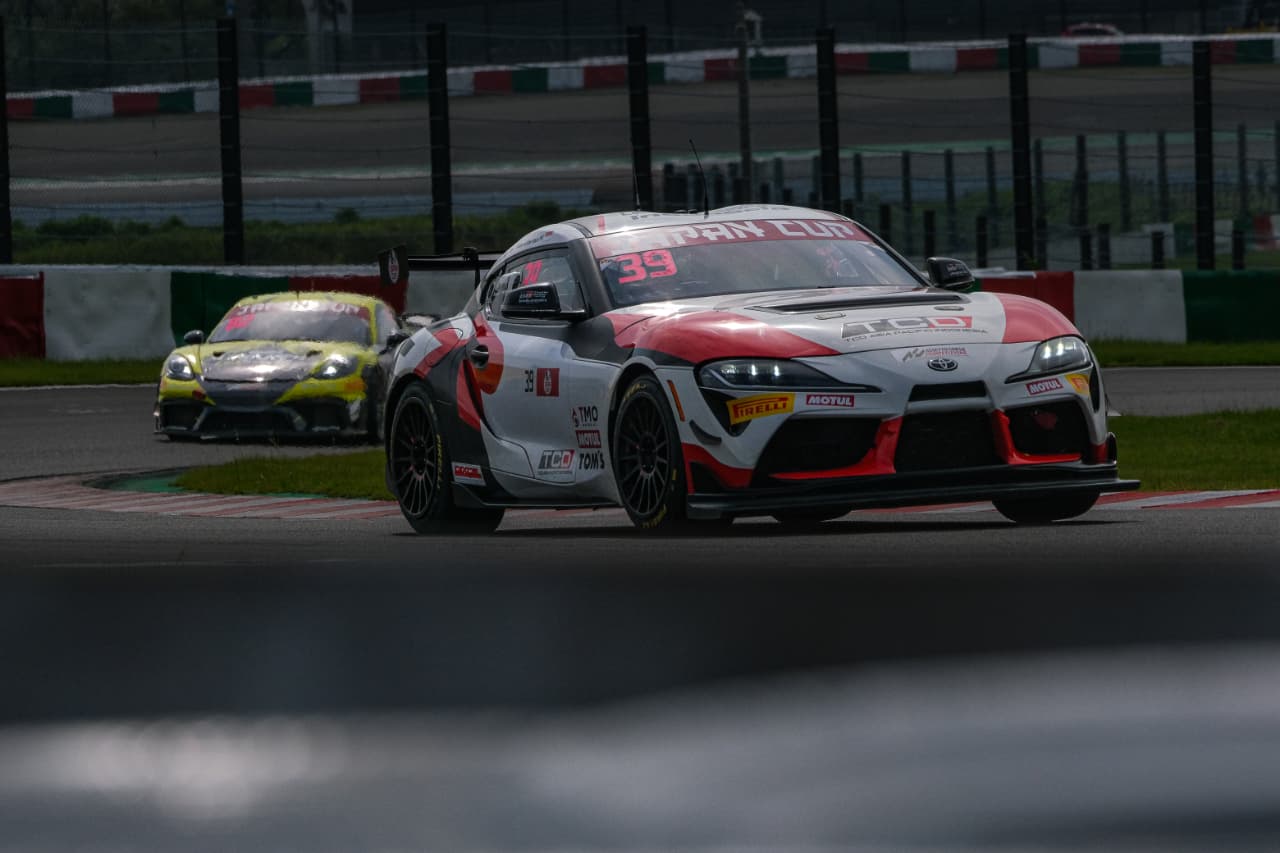 Fenomenal! Toyota Gazoo Racing Indonesia Sabet Kemenangan di GT4 Japan Cup 2025