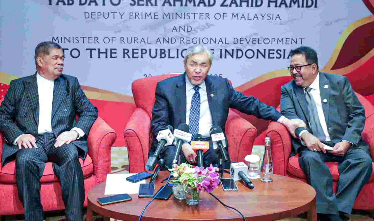 Rano Bakal Kirim 150 Pelajar SMK ke Universitas Kuala Lumpur 