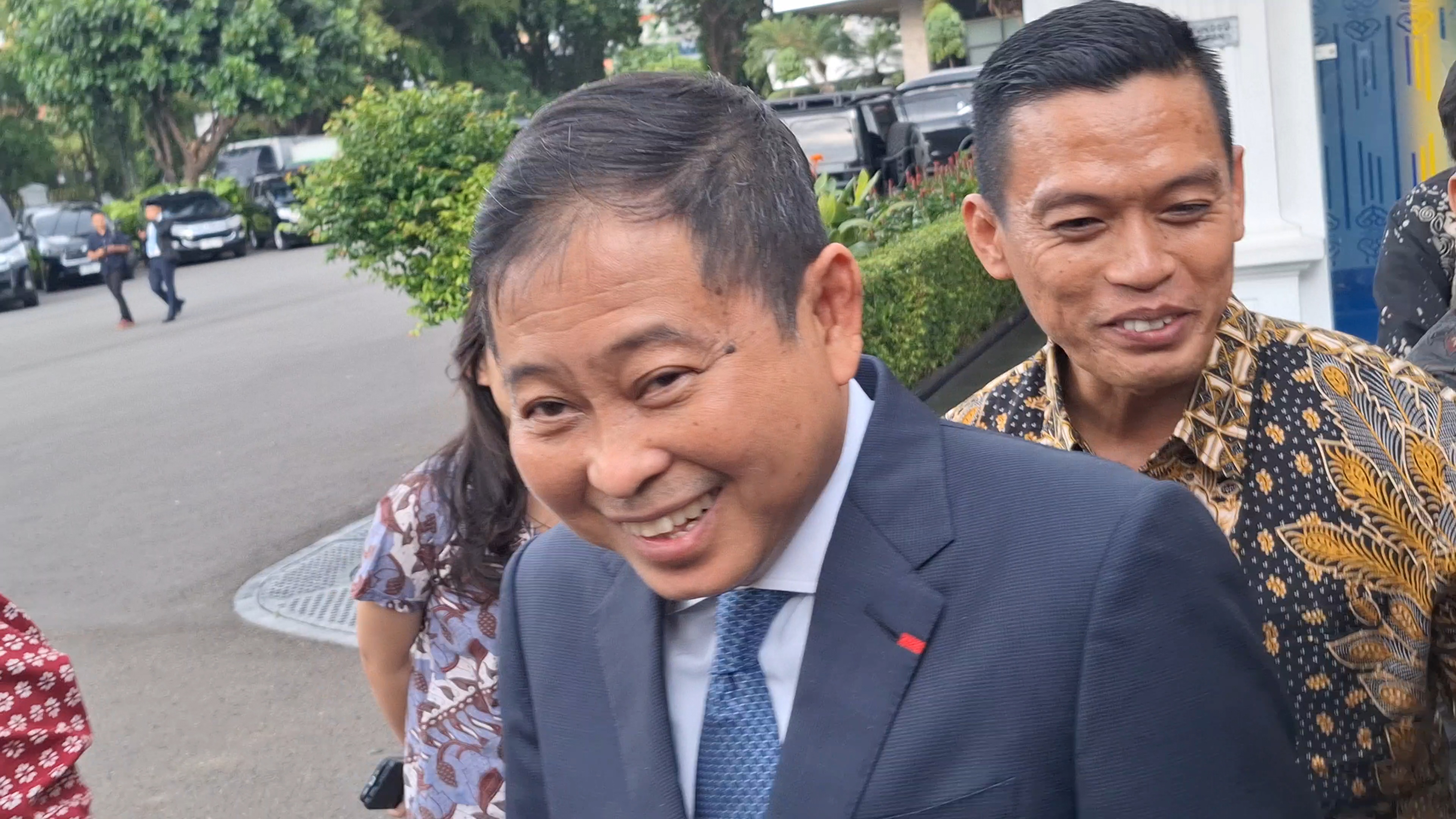 Mantan Menhub Ignasius Jonan Temui Prabowo di Istana, Bahas Utang Whoosh?