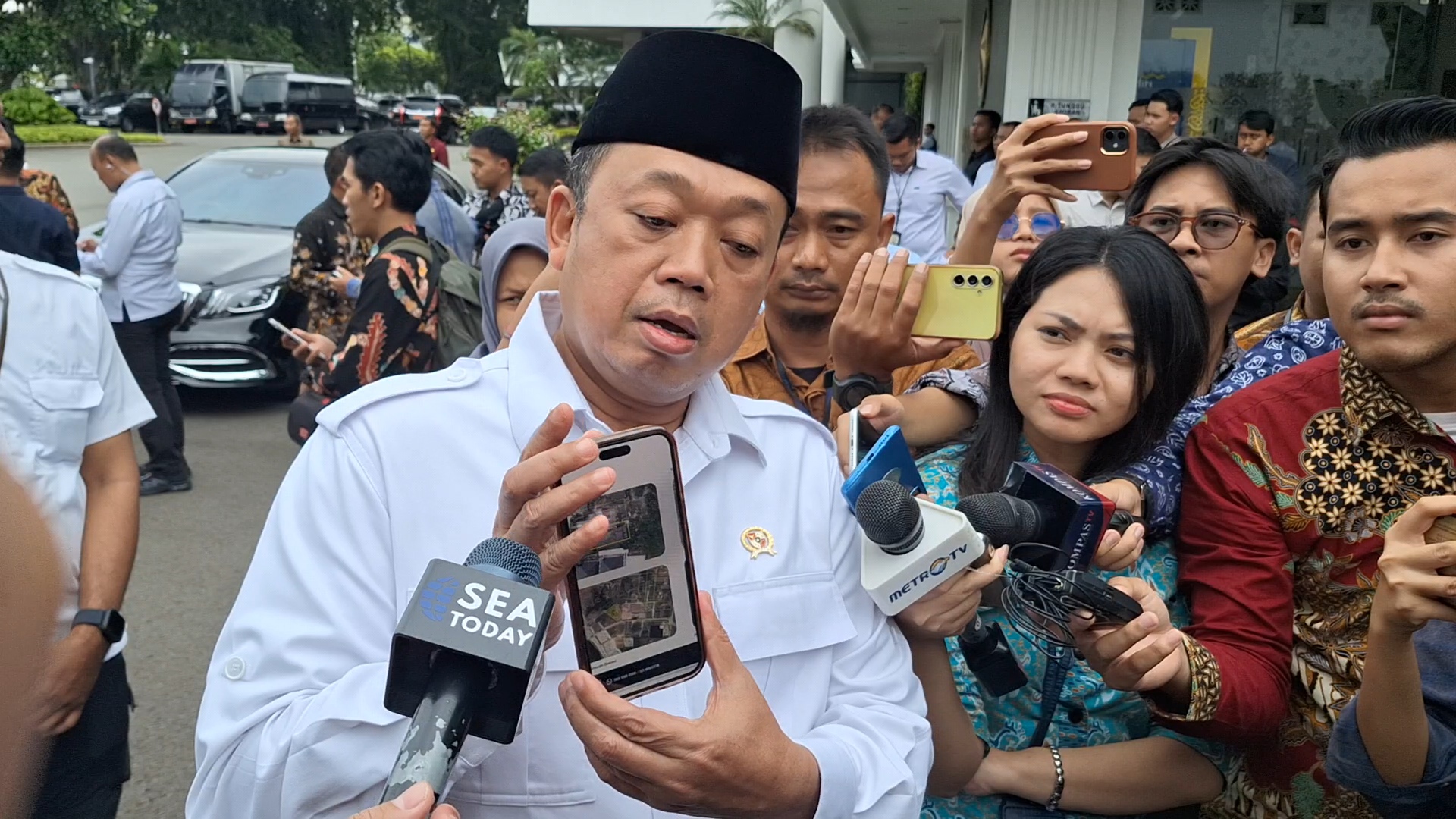 Menteri ATR/BPN Segera Panggil Pemilik Sertifikat HGB di Laut Sidoarjo