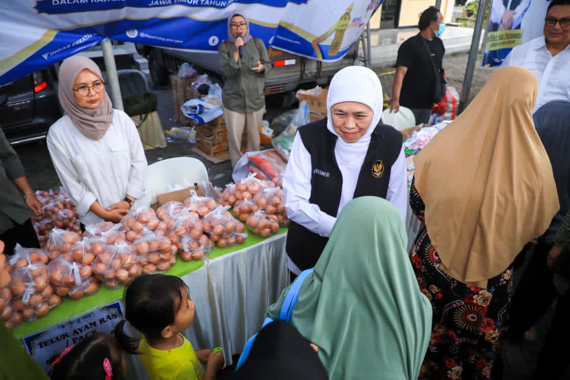 Pasar Murah di Sidoarjo, Khofifah Jaga Harga Pangan dan Daya Beli Warga