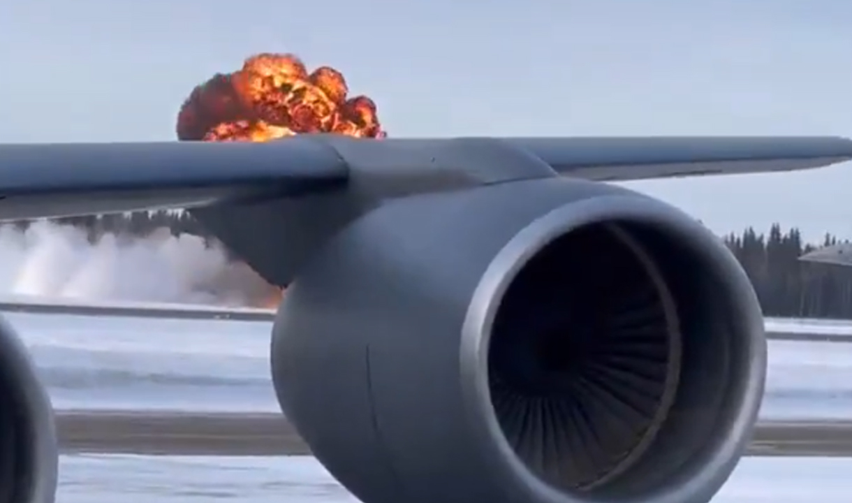 Detik-detik Pesawat Jet F-35 Amerika Jatuh di Pangkalan Angkatan Udara Eielson Canada