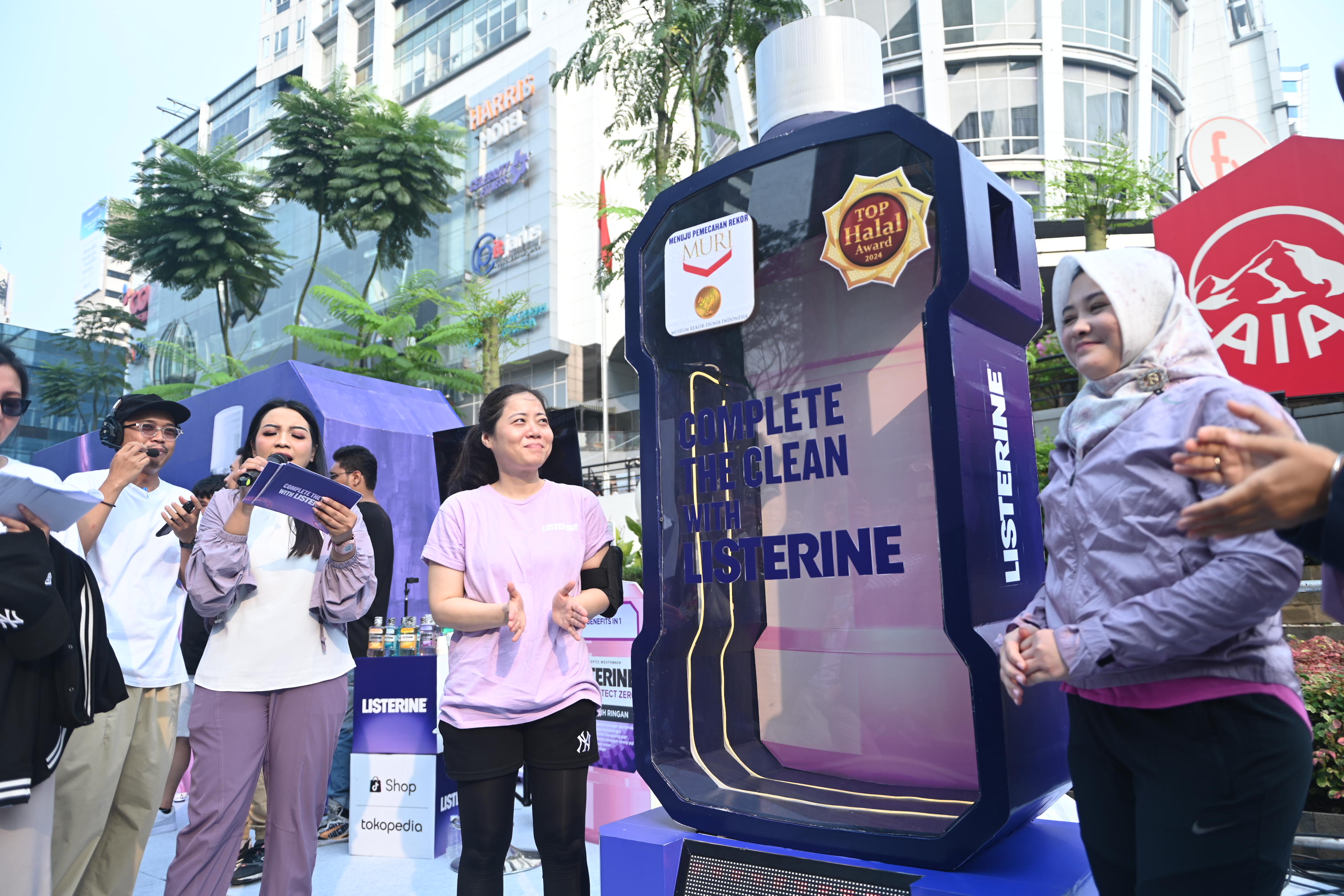 Listerine Pecahkan Rekor MURI, Ajak Masyarakat Indonesia Miliki Mulut Bersih dan Sehat 