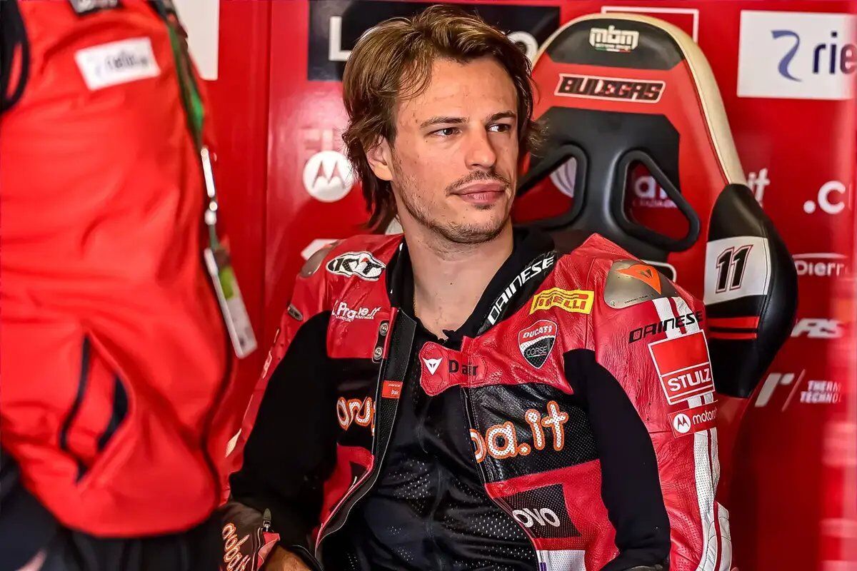 Misi Besar Nicolo Bulega ke MotoGP 2027: Terjepit Politik Tim dan Bayang-bayang Sang Mentor