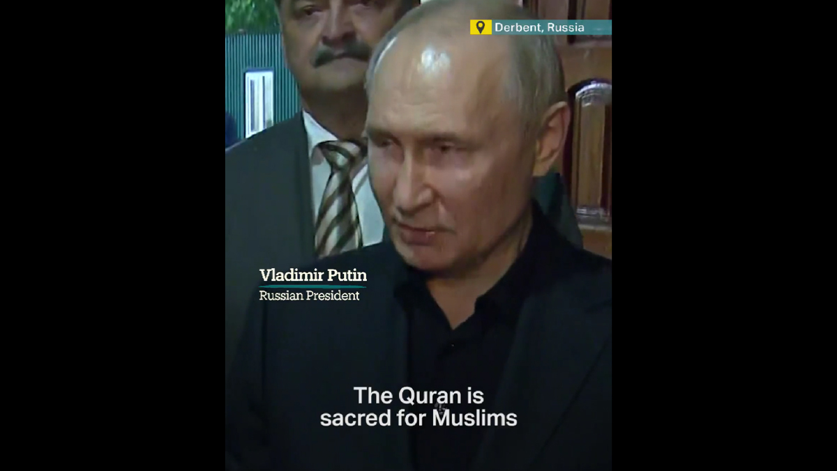 Putin Serahkan Al Quran ke Masjid Tertua Rusia: Suci Bagi Umat Islam dan Harus Suci Bagi Orang Lain