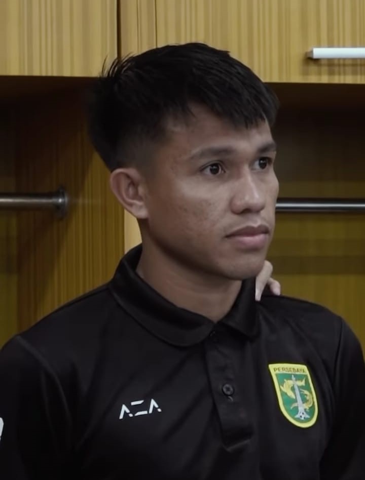 Semangat Kasim Botan!! Sampaikan Permintaan Maaf Soal Gol Bunuh Diri Persebaya