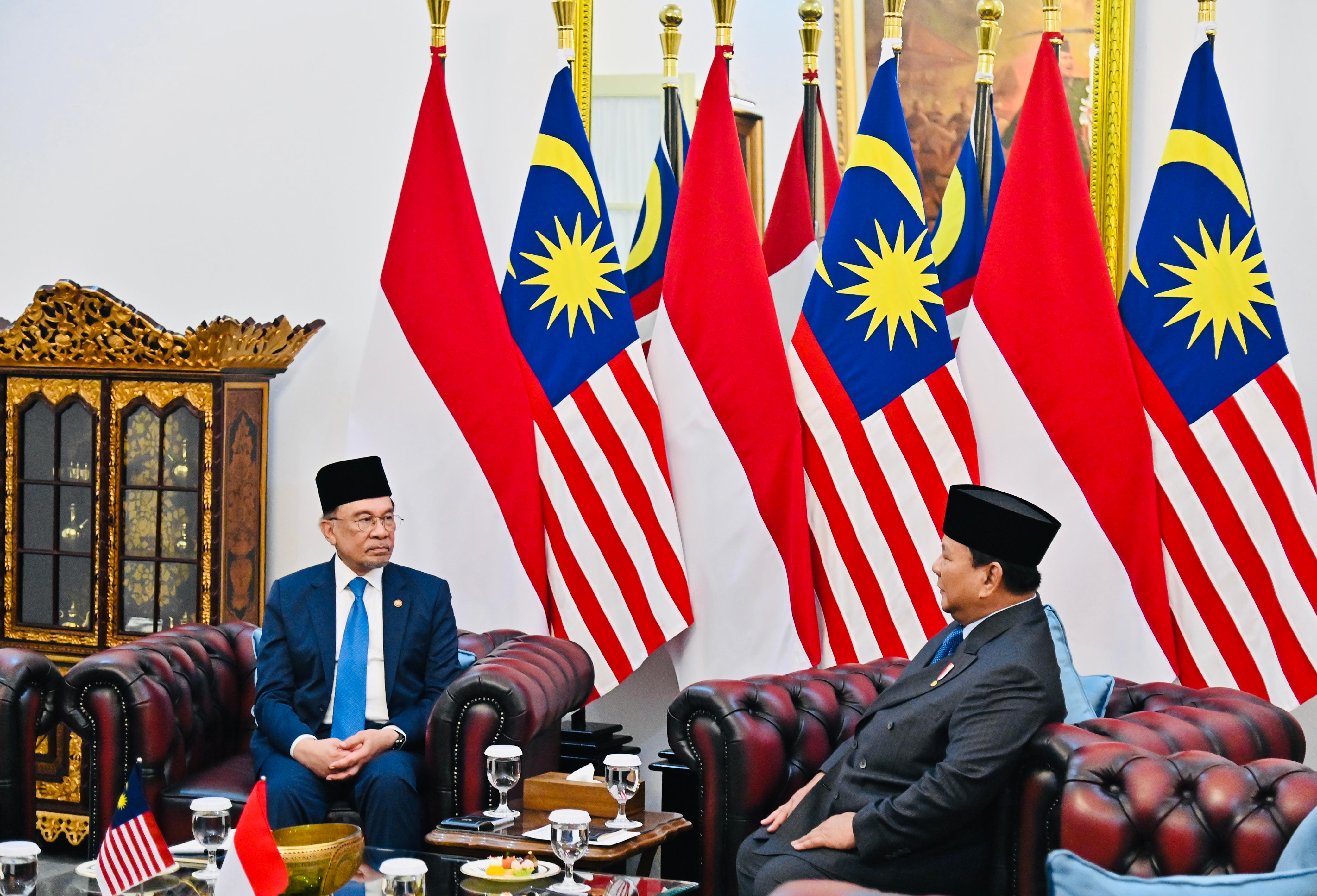 Menlu Beberkan Isi Pertemuan Prabowo dan PM Malaysia, Dari Isu Perbatasan hingga Konflik Kamboja- Thailand