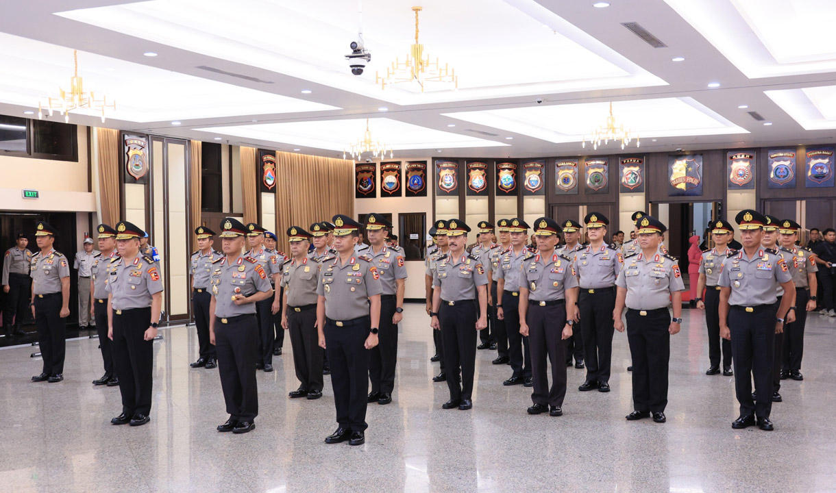 Kapolri Pimpin Upacara Korps Raport 38 Pati Polri