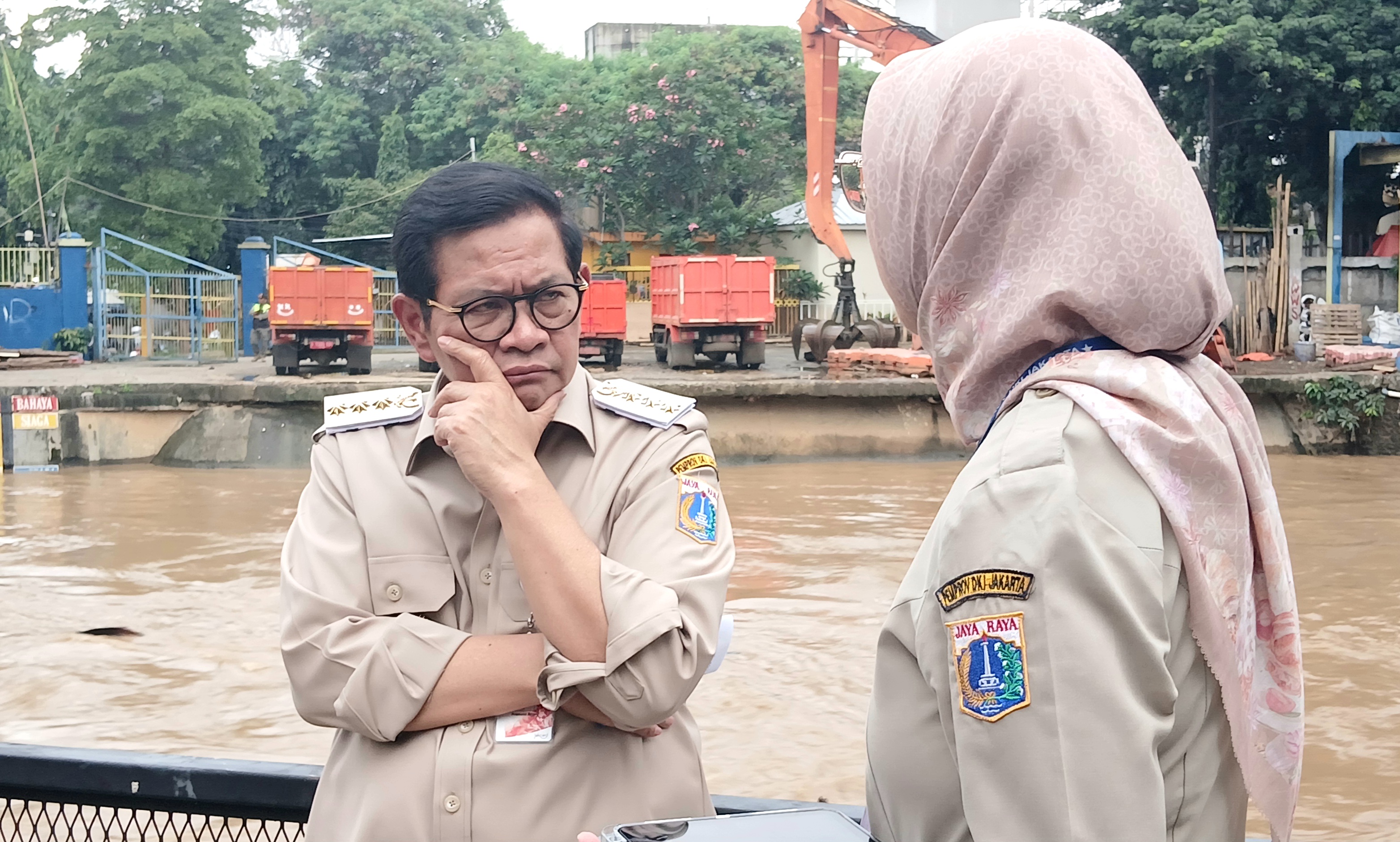 Pramono Tegaskan Tak Ada Penggusuran Saat Normalisasi Kali Ciliwung
