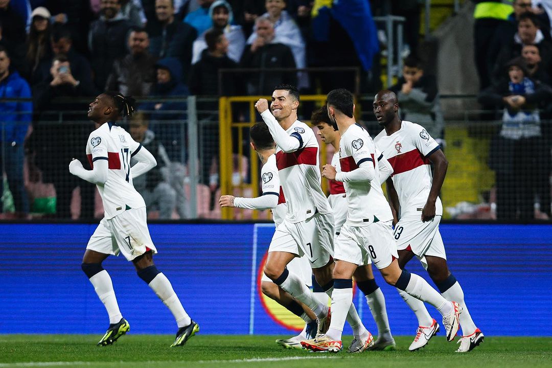 Portugal Libas Bosnia 5-0: Cristiano Ronaldo Cetak Brace Lagi