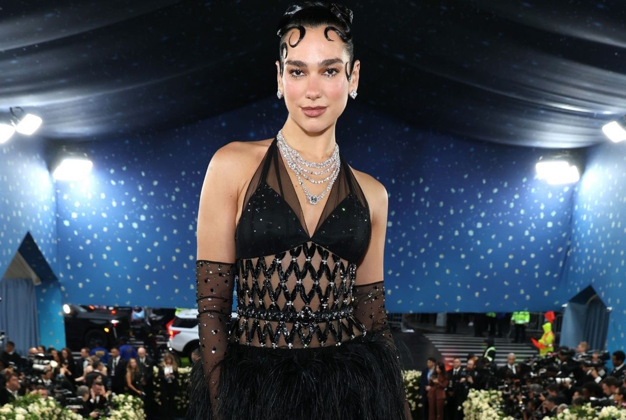 10 Busana Terbaik Met Gala 2025, Ada Sang Legenda Diana Ross Hingga Dua Lipa
