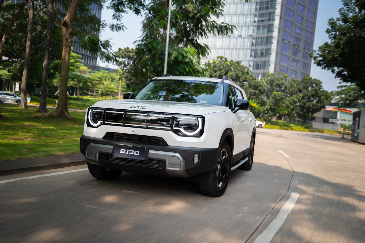 GIIAS 2025: Indonesia Jadi Negara Pertama Sambut BAIC BJ30 Hybrid Stir Kanan