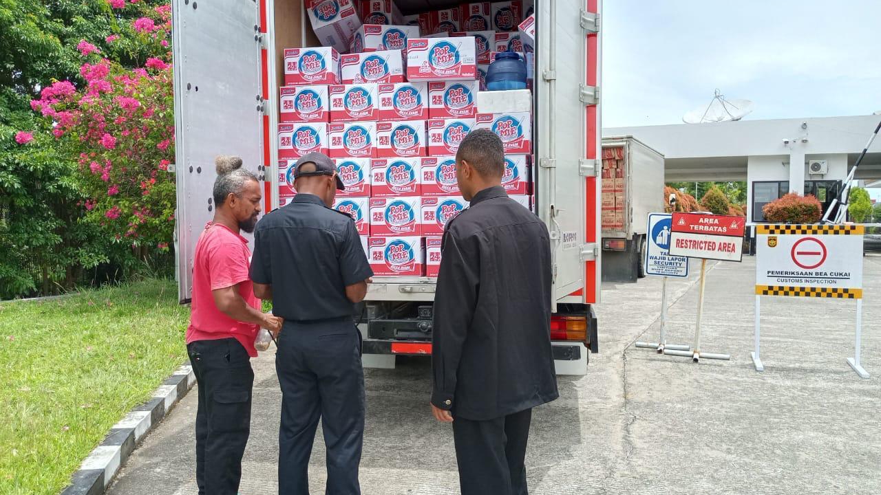 Luar Biasa! Nilai Ekspor di PLBN Skouw Melonjak, BNPP RI Optimalkan Jadi Gerbang Perdagangan