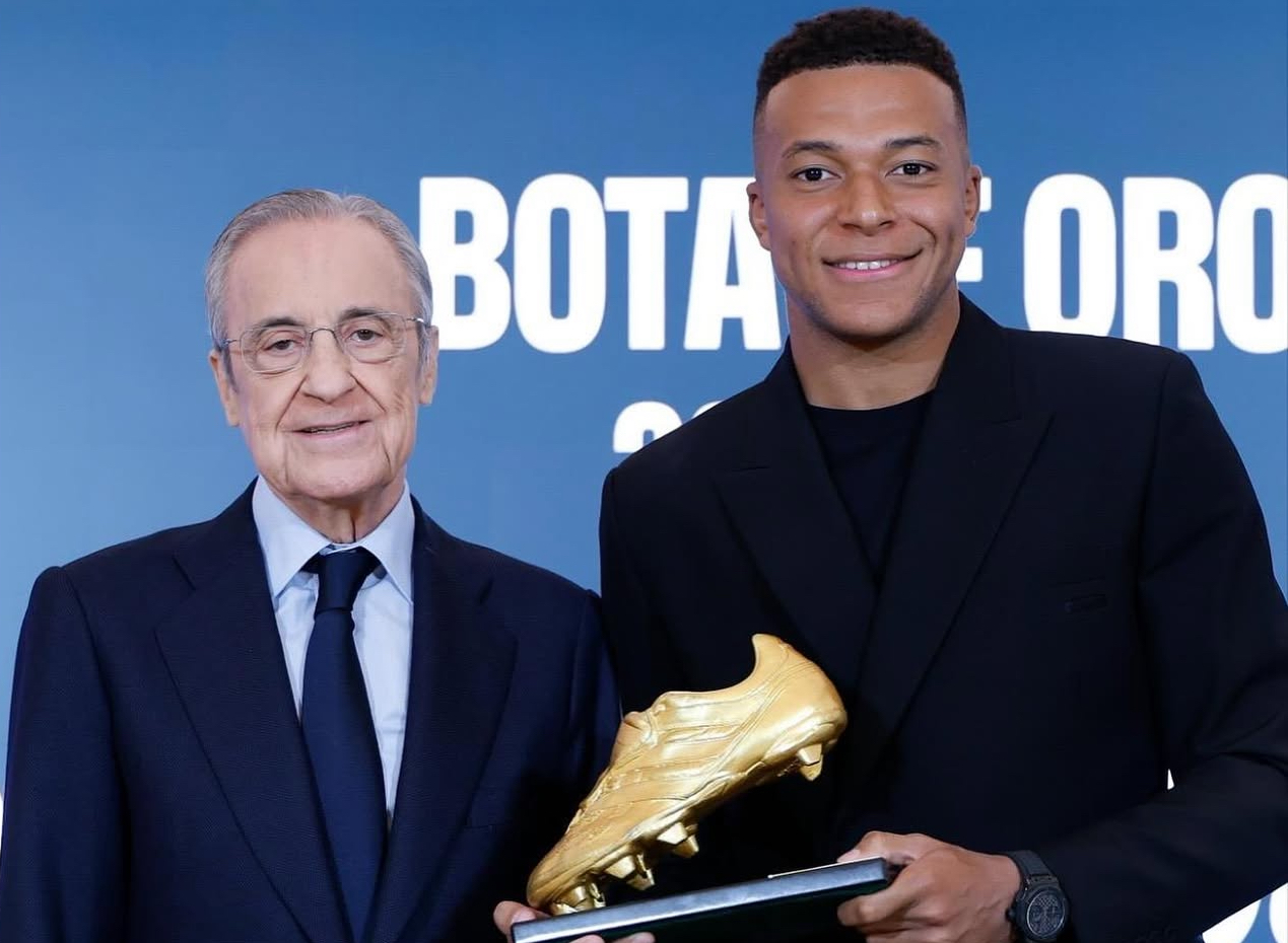 Mbappe Sumringah Raih Sepatu Emas Eropa Bersama Real Madrid, Sejajar dengan Idolanya Cristiano Ronaldo 