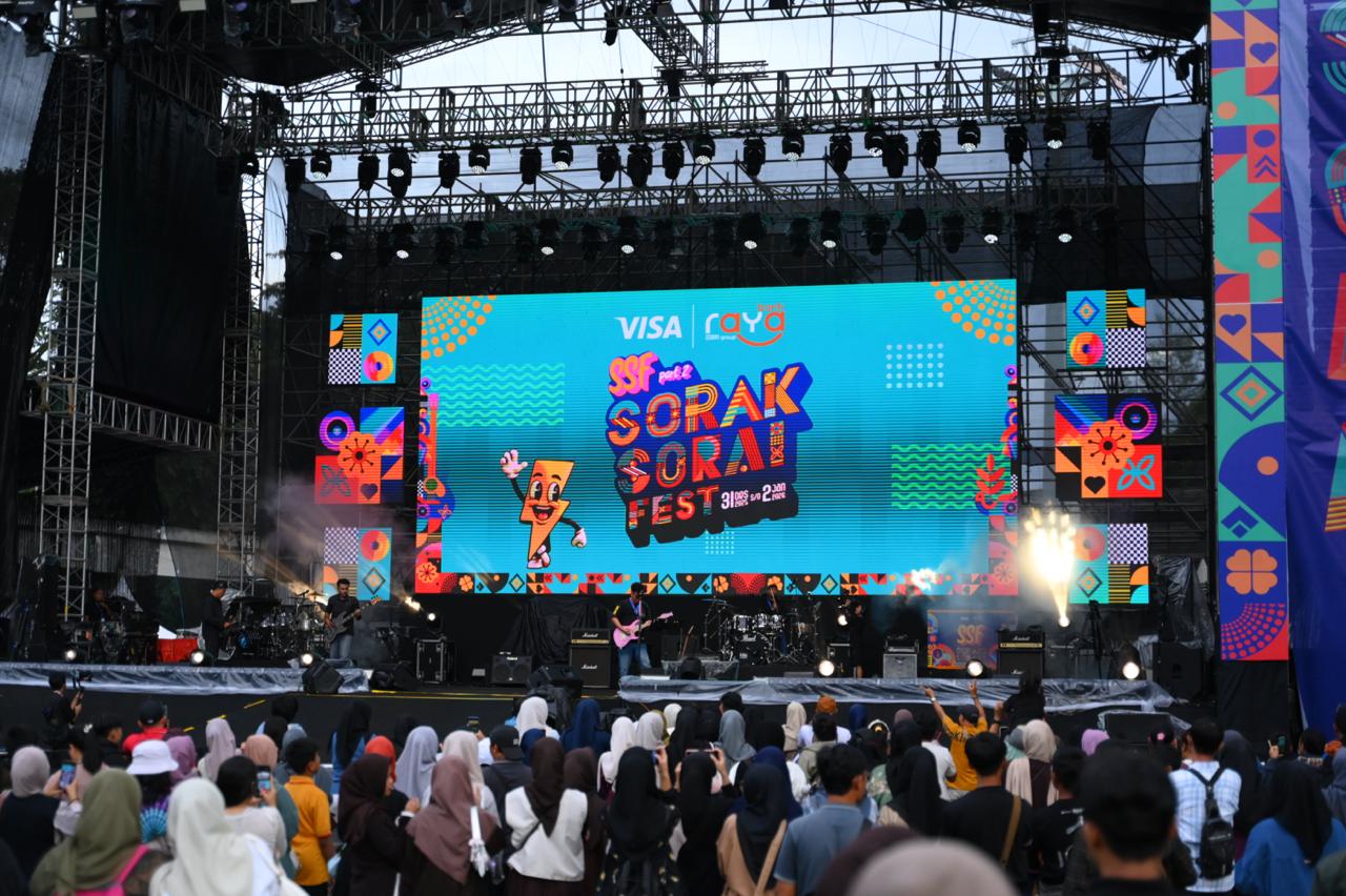 Sorak Sorai Festival Meriahkan Nataru 2025-2026 di TMII, Bank Raya dan Visa Perkenalkan Kartu Digital Debit Visa