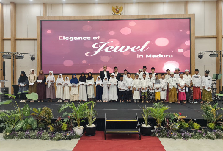 Anniversary Satu Tahun MYZE Hotel Sumenep, Gelar Gala Dinner Bertema Elegance of Jewel in Madura