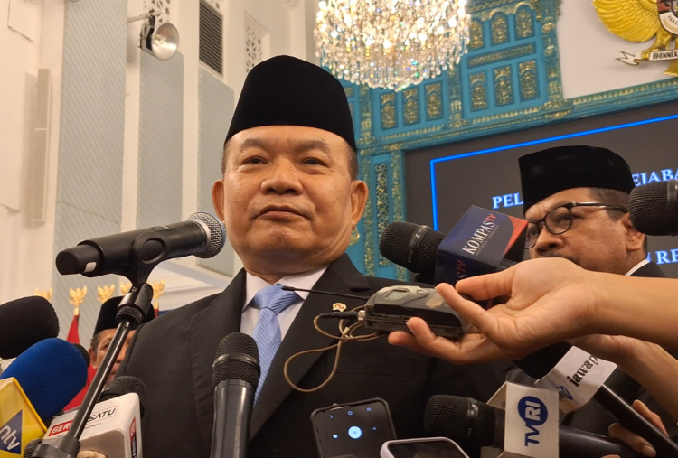 Dudung Pasang Badan, Benarkan Pernyataan Prabowo yang Tahu Siapa Dalang Demo Bayaran
