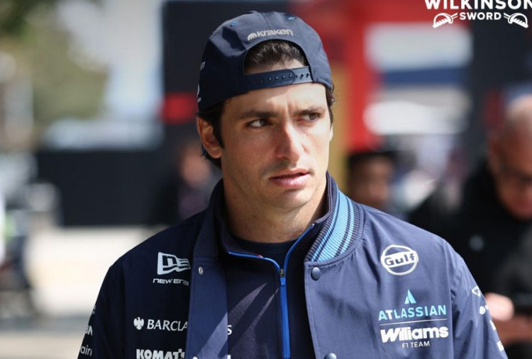 Carlos Sainz Kritik Regulasi Baru F1 2026, Sebut Balapan Tidak Lagi Ideal