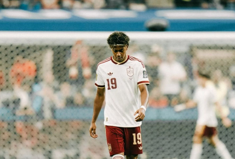 Lamine Yamal Bisa Lampaui Messi dan Ronaldo, Rekor Gila Apa yang Siap Dipecahkan di Final Piala Dunia Nanti?