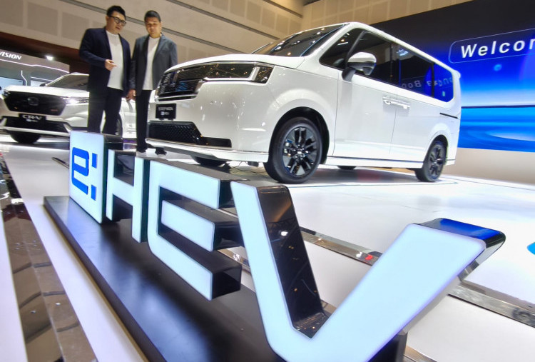 GIIAS Surabaya 2025, Honda Resmi Hadirkan STEP WGN e:HEV: UMPV Hybrid 7-Seater Pertama Honda di Indonesia
