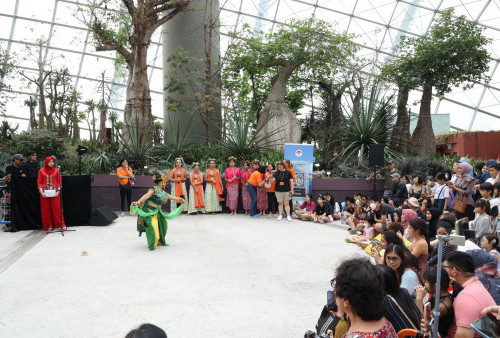 Pesona Budaya Indonesia dalam Festival Anggrek Asia Tenggara di Singapura Berlangsung Hingga September