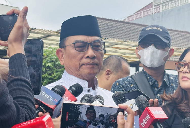 Try Sutrisno di Mata Moeldoko: Indonesia Kehilangan Patriot Sejati