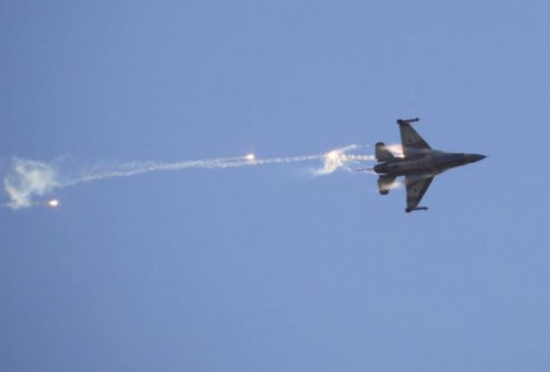 Jet Tempur Israel Tembak Jatuh Drone Angkatan Udara Mesir 