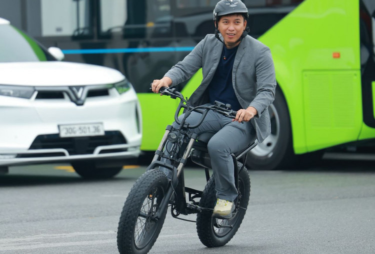 Cheng Yu Pilihan YouTuber Otomotif Ridwan Hanif Rahmadi: Feng Nian Yu Huang Nian Gu